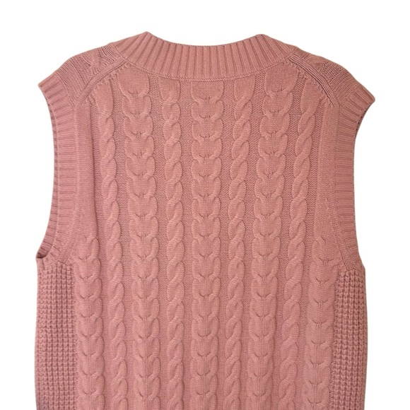 Aritzia Sunday Best Winston Vest- Oversized Cable Knit Sweater Vest- Size Small - Picture 6 of 15